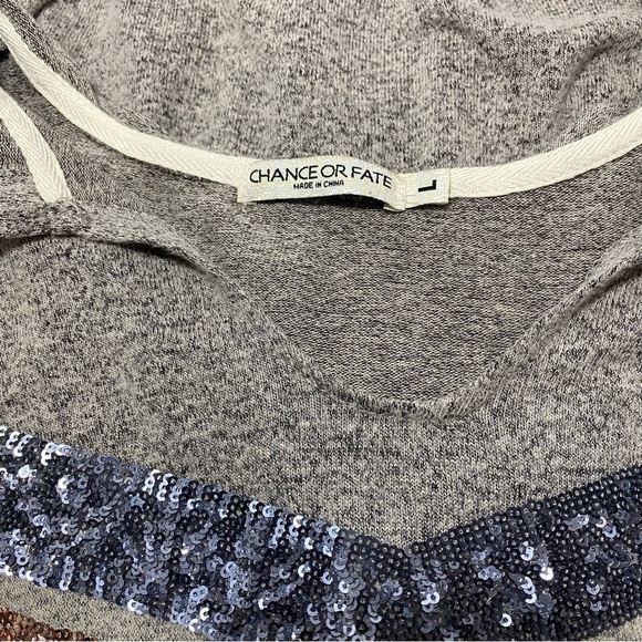 Chance or Fate Gray Sequin Chevron Hoodie Sz-Large - Picture 5 of 6